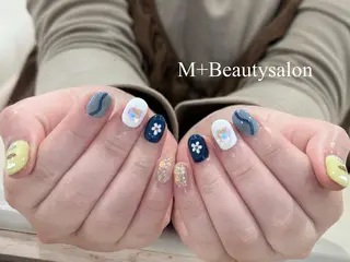 ネイル M+  Beauty Salonのネイルデザイン