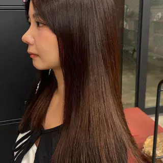 セミロング カラー HIBIKI / ブリーチモデルのヘアスタイル