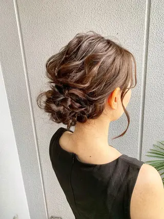 ミディアム 佐藤 ナルトのヘアスタイル