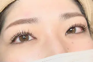 マツエク・マツパ 🍒眉毛/まつ毛 Sanaの眉毛・アイブロウイメージ