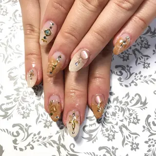 ネイル 渋谷ビュレネイル Kaoruのネイルデザイン