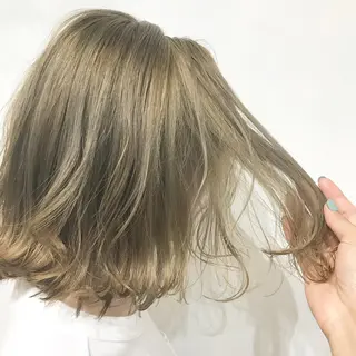 ショート カラー レイヤー/顔周り /AKARIのヘアスタイル