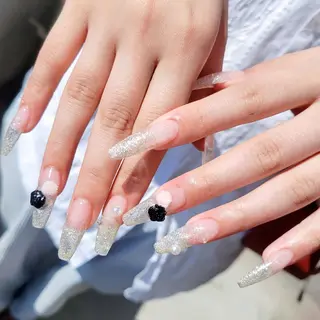 ネイル Natsumi 🦊  Nailのネイルデザイン