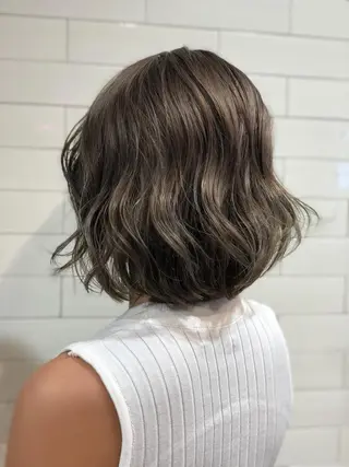 ショート 🤍髪質改善➕透明感 カラー🤍川上葵のヘアスタイル