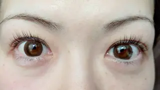 パーマ MEGAMI 尼崎店 HITOMIのマツエク・マツパデザイン