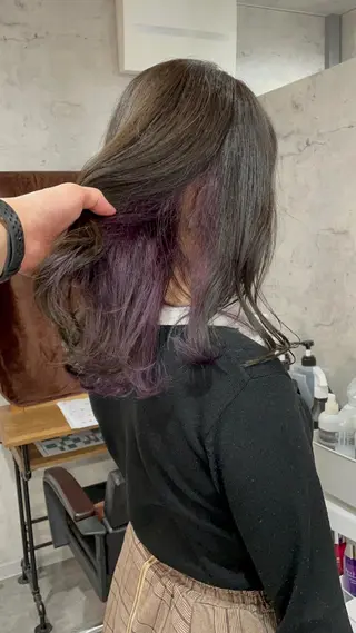 セミロング カラー タカハシ ユウキのヘアスタイル