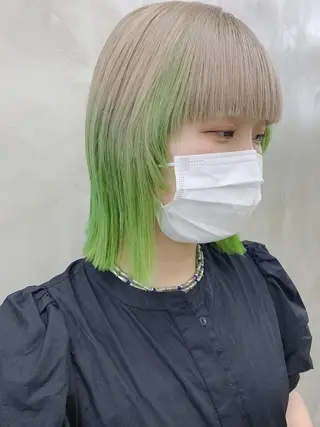 ショート カラー スパイラルパーマ 🌐hina⭐️のヘアスタイル