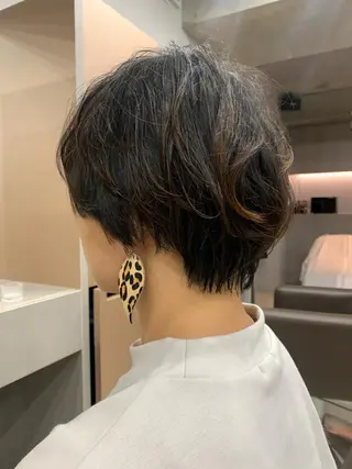 ショート カラー ボブパーマコテ巻き風 パーマNo1深江秀平のヘアスタイル