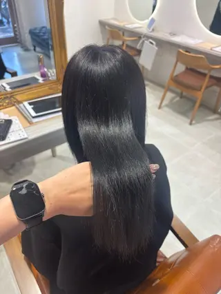 カラー 池澤 佑花のヘアスタイル