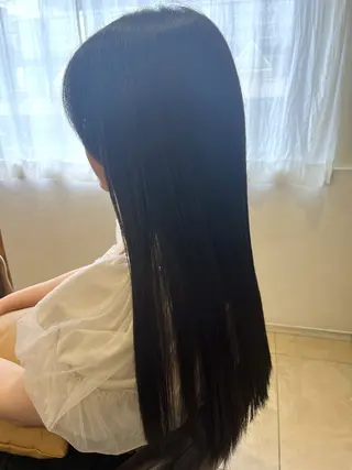 ロング カラー 奥山 沙季(大井町)のヘアスタイル