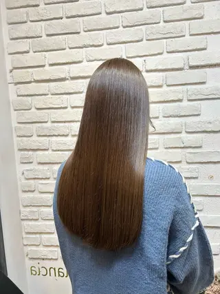 ロング カラー hozumi bilanciaのヘアスタイル