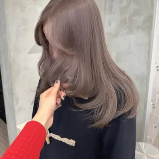 ロング PELE yuraのヘアスタイル