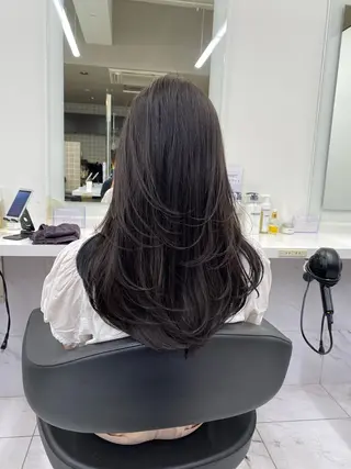 ロング カラー 🔷似合わせのプロ KUMA🔷のヘアスタイル