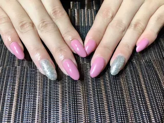 ネイル 伊藤 美里のネイルデザイン