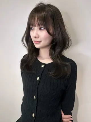 セミロング 'AXIS NAGOYA所属・'AXIS Nanamiのヘアスタイル