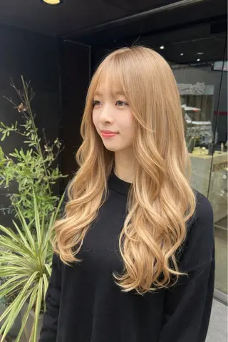 カラー 透明感のある艶髪なら 矢場町駅4番出口すぐのヘアスタイル