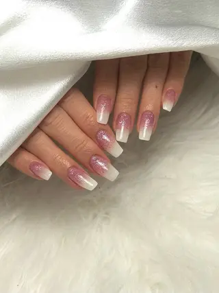 ネイル haku 🤍のネイルデザイン