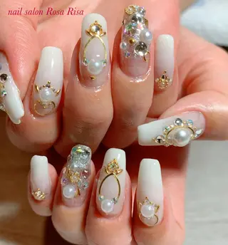 ロング ネイル ネイルスタジオ シェイクユアハンズのネイルデザイン