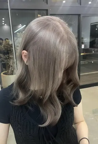 ミディアム Nought etre 西金沢のヘアスタイル
