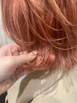 ミディアム カラー ハイトーン/レイヤー 💜Akaneのヘアスタイル