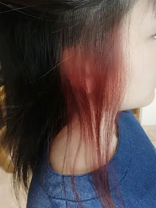 ミディアム カラー 池田 恵久美のヘアスタイル