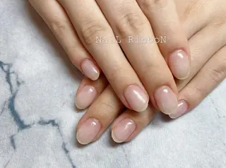 ネイル ネイルリボン 受付スタッフのネイルデザイン