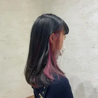 セミロング iLu.所属・田畠 しずかのヘアスタイル