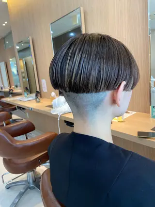 ショート メンズ 大八木 美咲のヘアスタイル