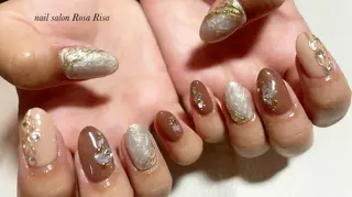 セミロング ネイル ネイルスタジオ シェイクユアハンズのネイルデザイン