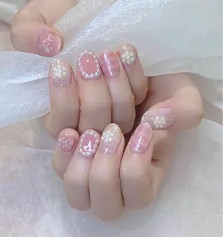 ネイル Kanon 🤍のネイルデザイン