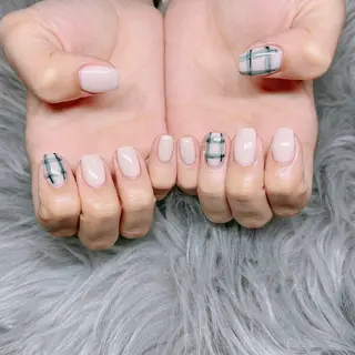 ネイル 個室ネイルサロンDolly  Girl〜ドーリーガール〜所属・DollyGirl KYOKOのネイルデザイン