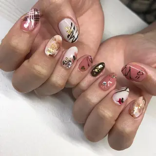 ロング カラー ヘアアレンジ キッズ ネイル マツエク・マツパ 福田 加奈のネイルデザイン