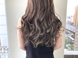 ロング 小澤大輔 YOLO hairのヘアスタイル