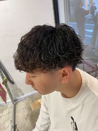 パーマ メンズ 🌴パーマオタク🌴 長谷川　諒佑🌈のヘアスタイル