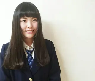 ロング 透明感ハイライト◎ 伊藤夏海のヘアスタイル