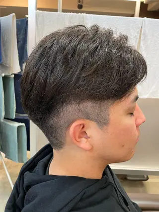 ショート メンズ メンズパーマ特化 カバヤマ　リョウのヘアスタイル