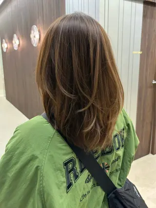 ミディアム PULSE yokohama所属・横浜駅/韓国レイヤー カット/髪質改善のヘアスタイル