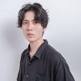 パーマ メンズ ツイスパ/波巻き対応 メンズ特化　石川愛理のヘアスタイル