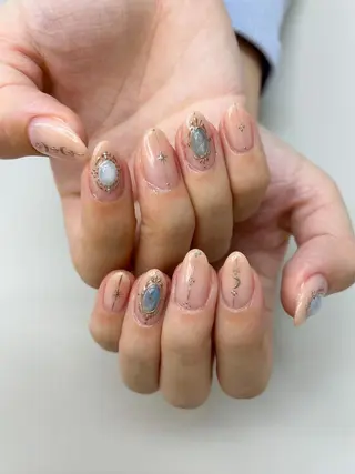 ネイル Hisaka Mikiのネイルデザイン