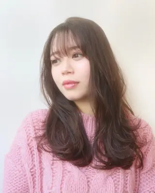 セミロング LEAF所属・縮毛矯正の達人 山北　　直哉のヘアスタイル