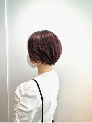 セミロング カラー GO TODAY SHAiRE SALON 梅田店所属・赤み消しカラー/ボブ チャネリングカットのヘアスタイル