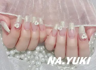 ネイル 🌷 Mooning 🌷のネイルデザイン