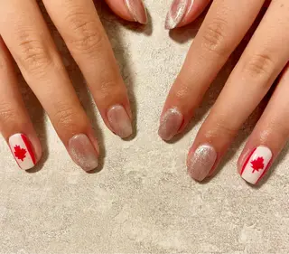 ミディアム ネイル Re:st〔リスト〕所属・ayane Re:st〔リスト〕のネイルデザイン