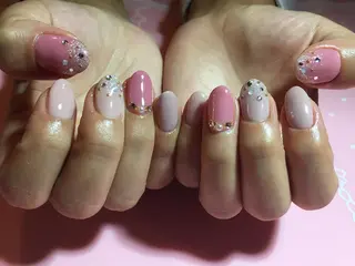 ネイル 古川 里美のネイルデザイン