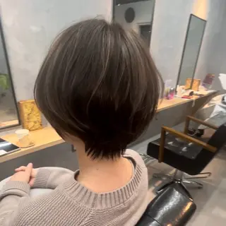 ショート カラー 小山洋次/阪急茨木/ 透明感カラーショートのヘアスタイル