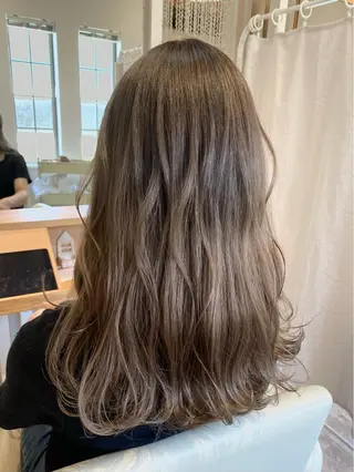 ロング カラー ブリーチなしWカラー /酸性ストレート河本のヘアスタイル