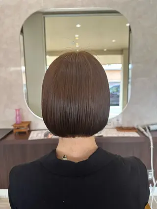 ショート re-born副店長 松本✨髪質改善✨のヘアスタイル