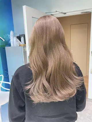 カラー 【公式】DISCO銀 座🪩トレンド🪽のヘアスタイル