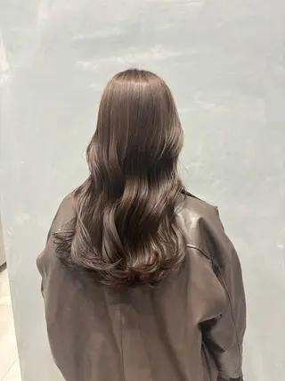 ロング カラー "今"だけでない美髪 KOTOMIのヘアスタイル