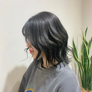 ミディアム カラー 韓国🇰🇷透明感 ERIのヘアスタイル